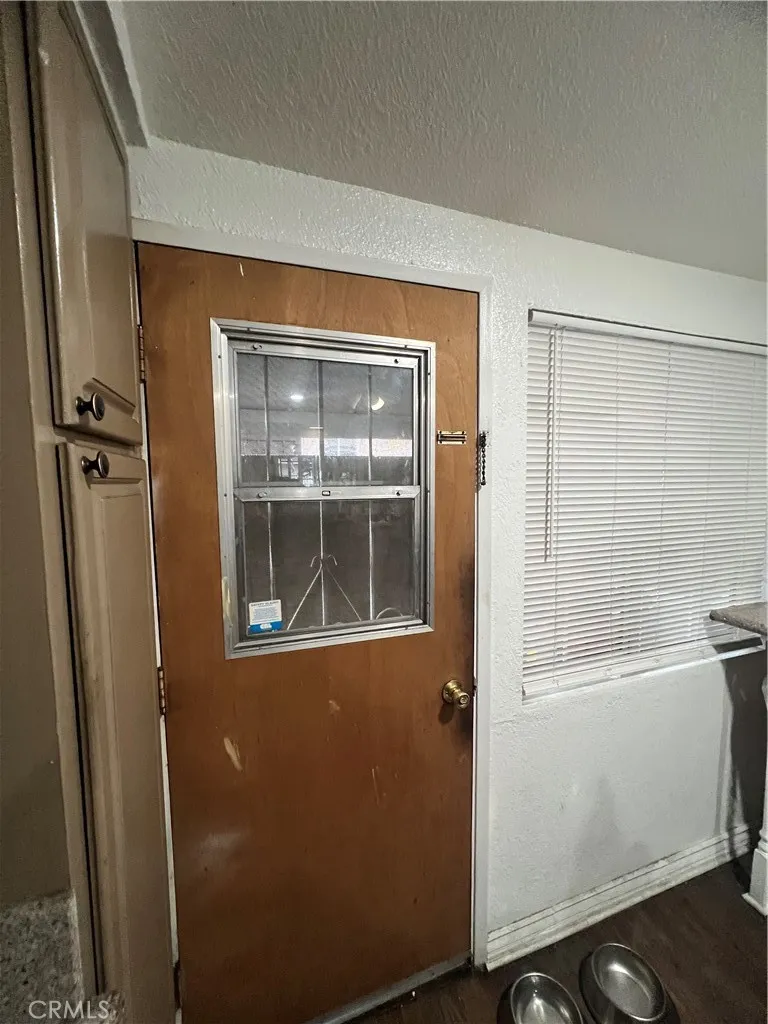 10900 Goss, Sun Valley, California 91352 home-pic-7